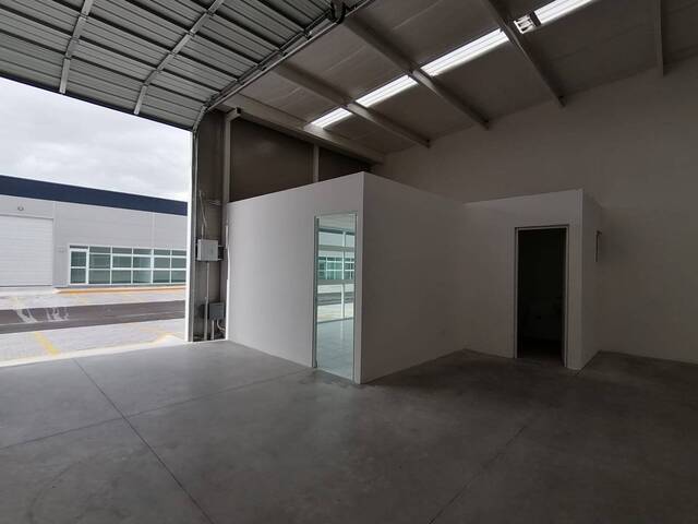 #552 - Bodega comercial para Renta en Querétaro - QT